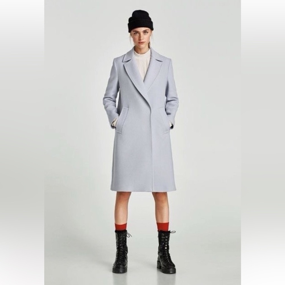 Zara Light Gray Wool-blend Trench Coat
Size Small